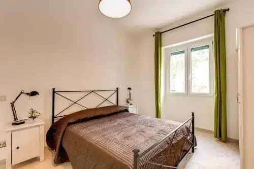 Daisy Guest House Colosseo — отель с удобным расположением в Риме