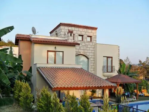 Holiday Home Sogucak — отель с удобствами в Kusadasi