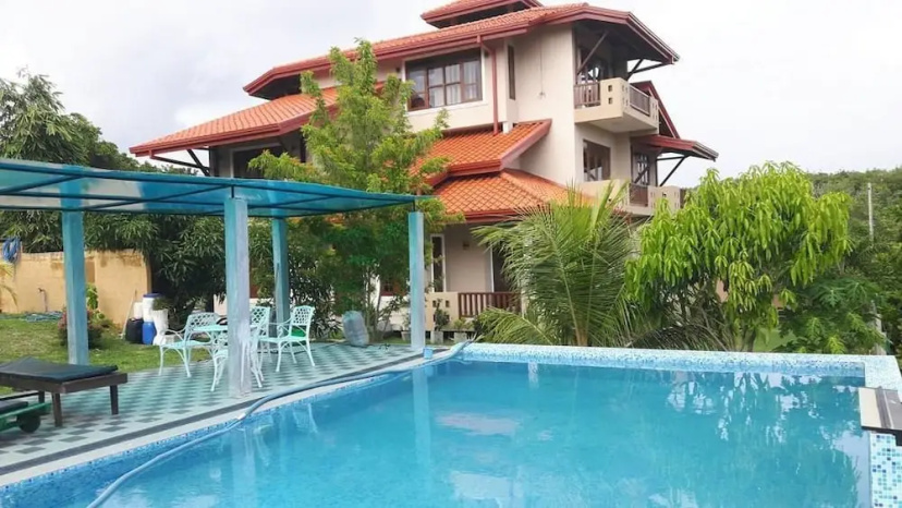Villa Green View 3 — отель в Хиккадува, Шри-Ланка