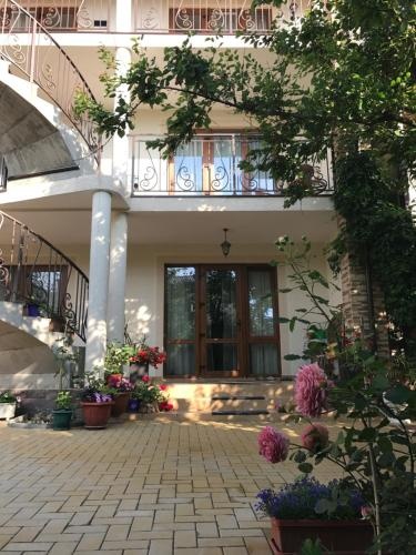Guesthouse on Partizanskaya — комфортный отель в Дивноморское
