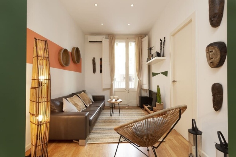 Centric 2 Bedroom Apartment With a Private Lovely Terrace — забронировать отель в Барселоне