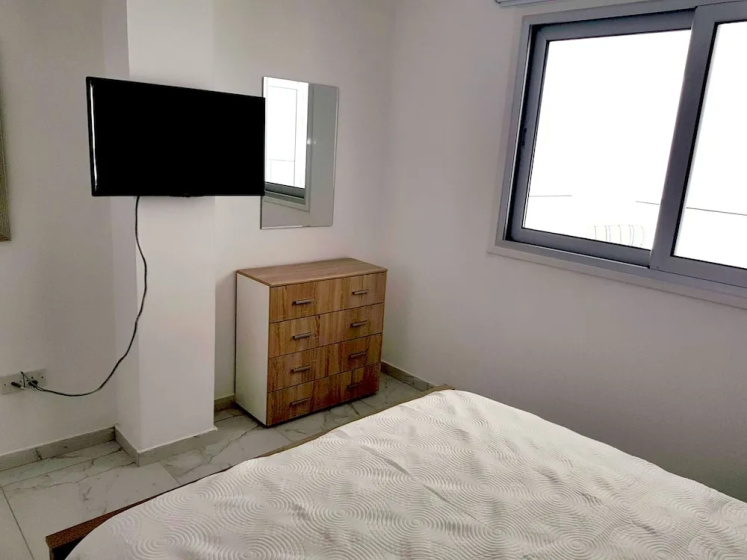 Цены на Seaside Apartment in Heard of Larnaca в Ларнака