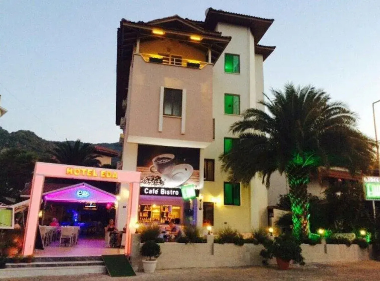 Eda Hotel — отель в Ичмелер, Турция