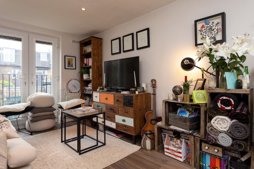 1 Bedroom Apartment in Putney Sleeps 2 — забронировать отель в Лондоне