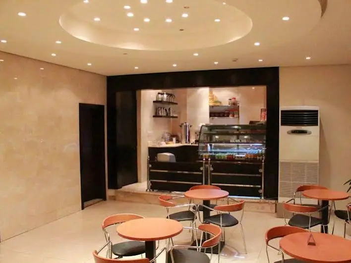 Manazel Al Nokhba Furnished Apartments — отель в Рияде, Саудовская Аравия