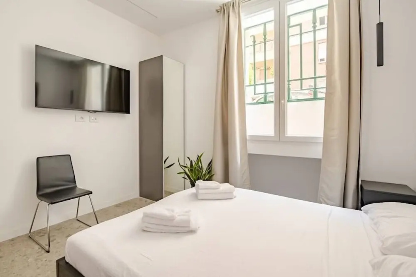 Цены на Roma private rooms Vatican City в Риме