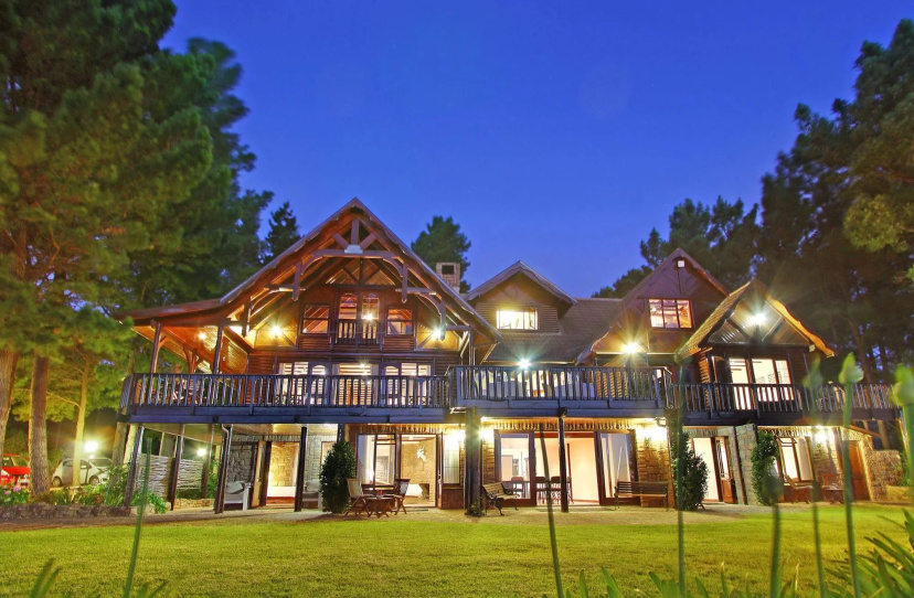 Lalapanzi Lodge — комфортный отель в Кейптауне