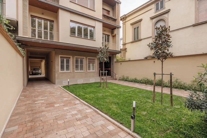 Цены на Lucy Florence Charming Modern Apartment в Флоренции