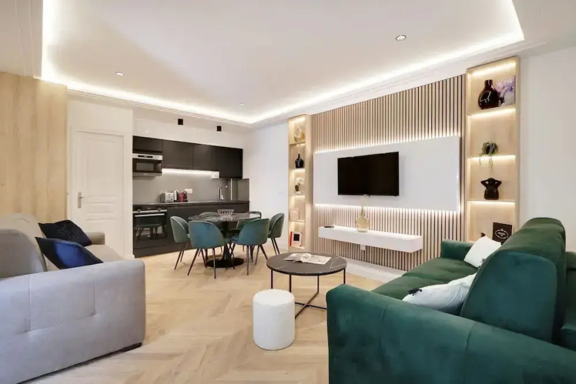 The Upper Marais Superb Apartment for 6 People — отель с удобным расположением в Париже
