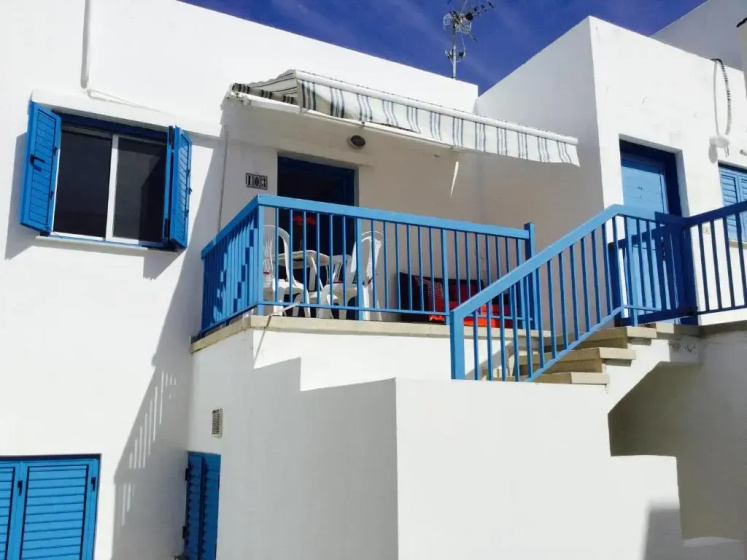 Ikaria Village Studio — забронировать отель в Пафос