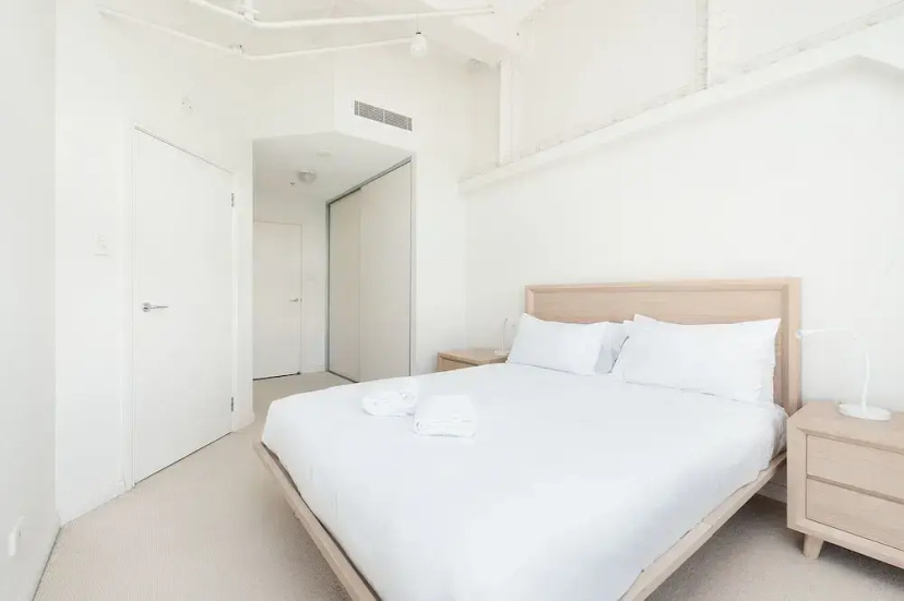 Waterfront Apt. on Sydney Harbour H390 — забронировать отель в Сиднее