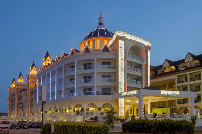 Dream World Resort & Spa — отель рядом с интересными местами в Манавгат