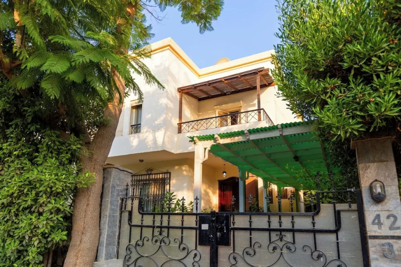 Host Prime Classic Villa At Rehab City — комфортный отель в Каире