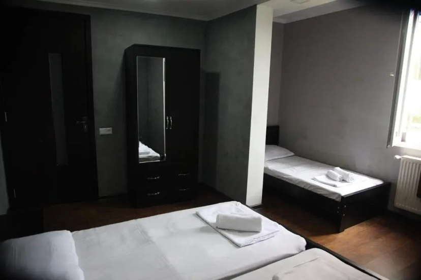 Guesthouse Different — отель с удобствами в Тбилиси