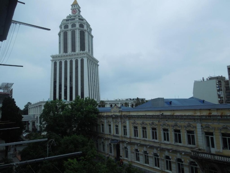 Apartment on 26 May 10/12 — отель с удобным расположением в Батуми