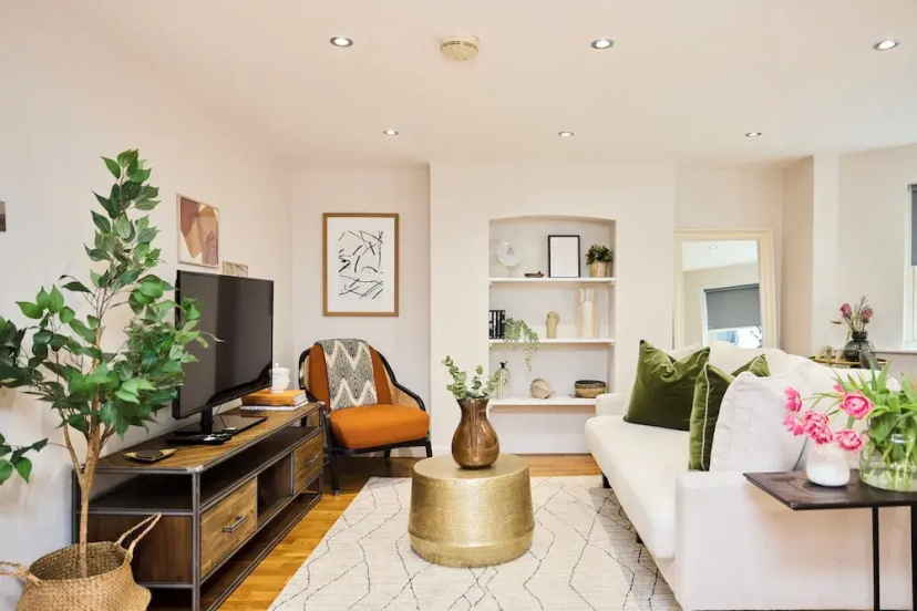 Stylish Urban Retreat — отзывы гостей и цены