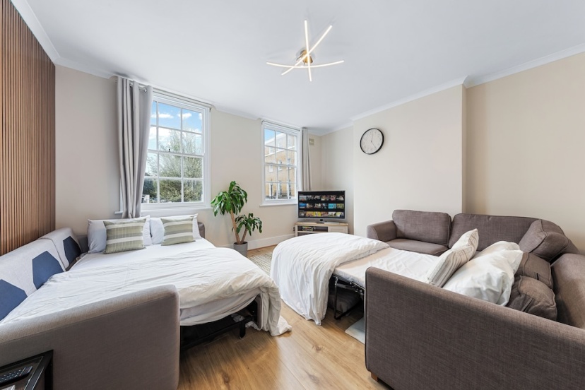 Charming Duplex Apartment Paddington W2 — отель в Лондоне, Соединенное Королевство