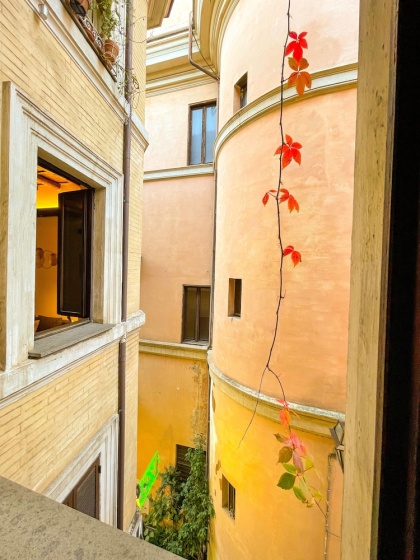 Цены на Trevi Fountain Stylish Guesthouse в Риме