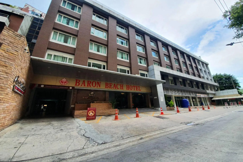 Baron Beach Hotel — комфортный отель в Паттайе