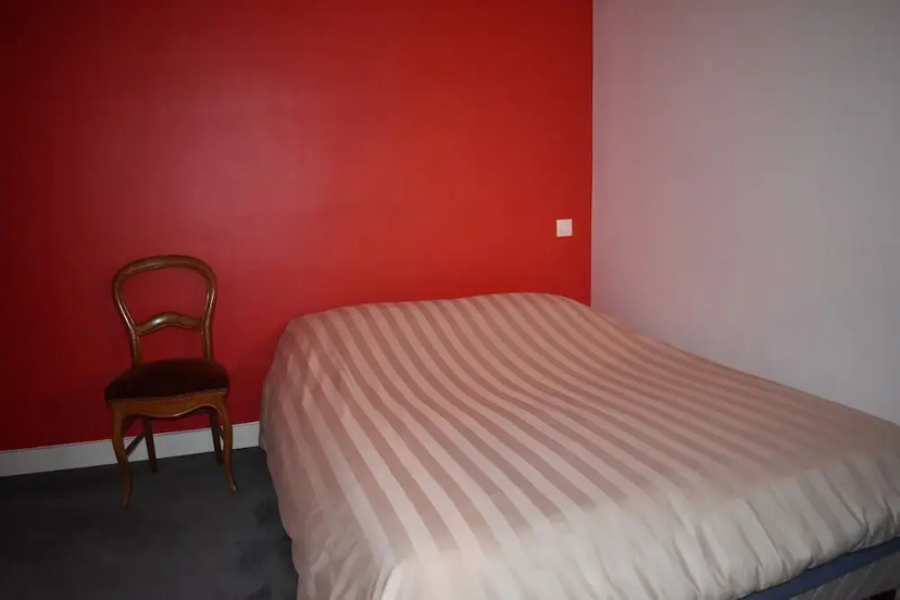 Spacious 1 Bedroom Apartment in Paris 15th — забронировать отель в Париже