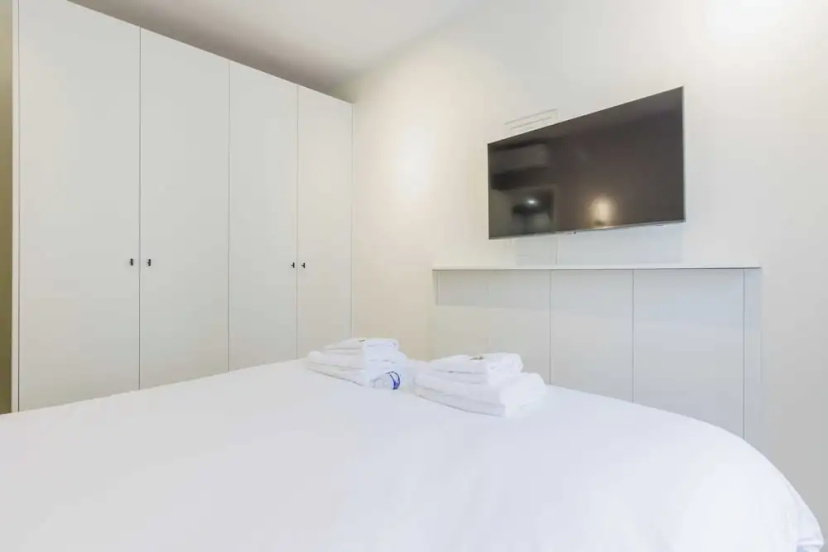 Цены на Cosy Apartment - 2br/6p - Clignancourt/sacre-coeur в Париже