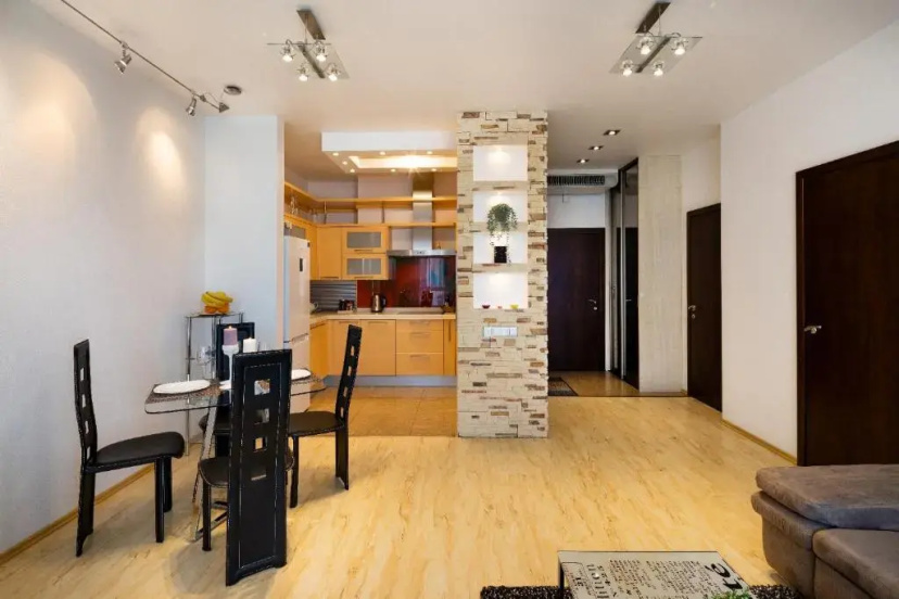 Riga Riverside One Bedroom Apartment — отель с удобным расположением в риге