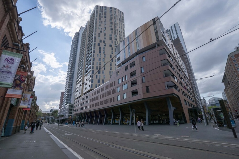 Modern Apartment in Darling Harbour — забронировать отель в Сиднее