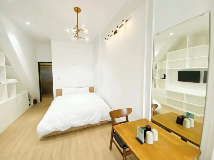 Eco Nest Apartment & Stay — отель с удобным расположением в Ханое