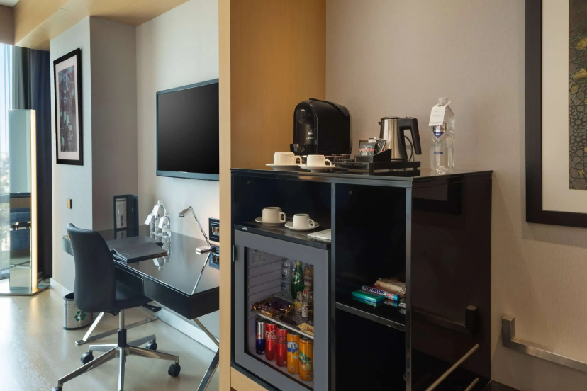 Wyndham Grand Levent Istanbul Hotel & Conference Center — отель в Стамбуле для семейного отдыха