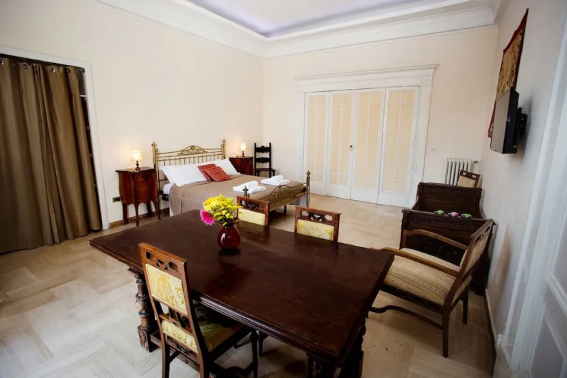 Apartment - CVE VII BH 96 — забронировать отель в Неаполе