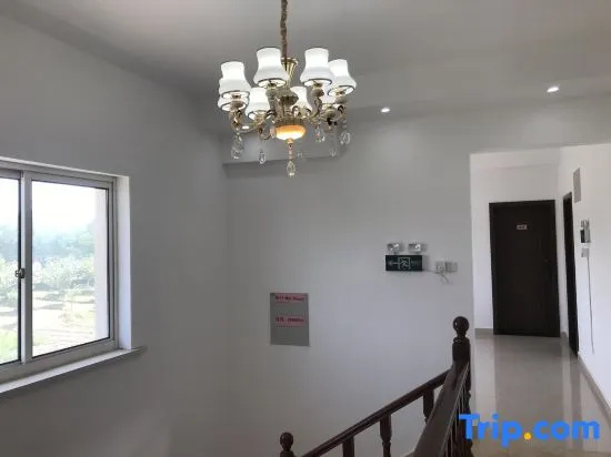 Shanghai Shengting Villa 2 — отель в Шанхае, Китай