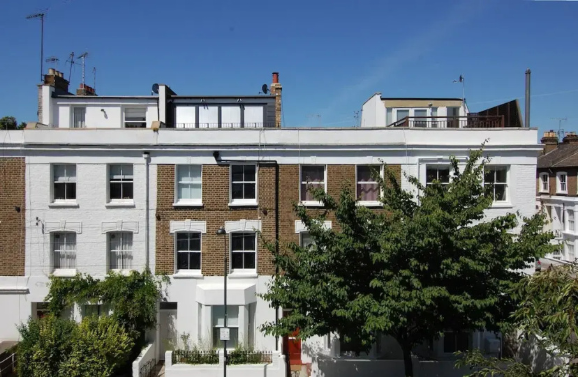 Deluxe Apartment Hammersmith — комфортный отель в Лондоне