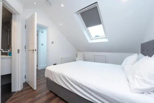 Цены на Beautiful Apartment in Gorgeous Location (Dh8) в Лондоне