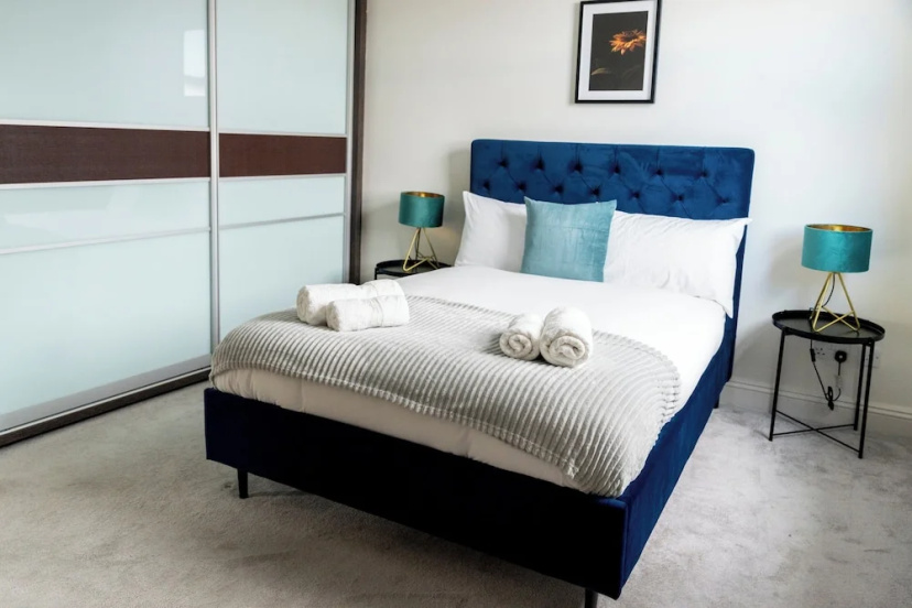 Brixton/2bed Flat/privateterrace/tv/wifi — отель с удобным расположением в Лондоне