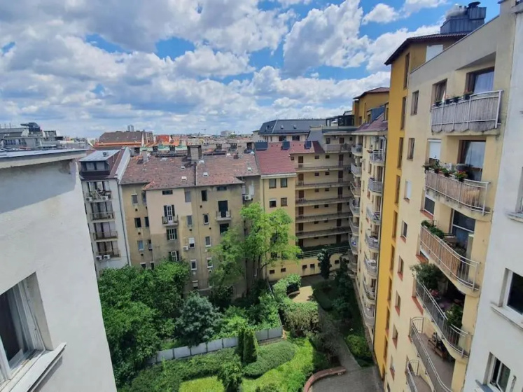 Master apartment with rooftop terrace — комфортный отель в Будапеште