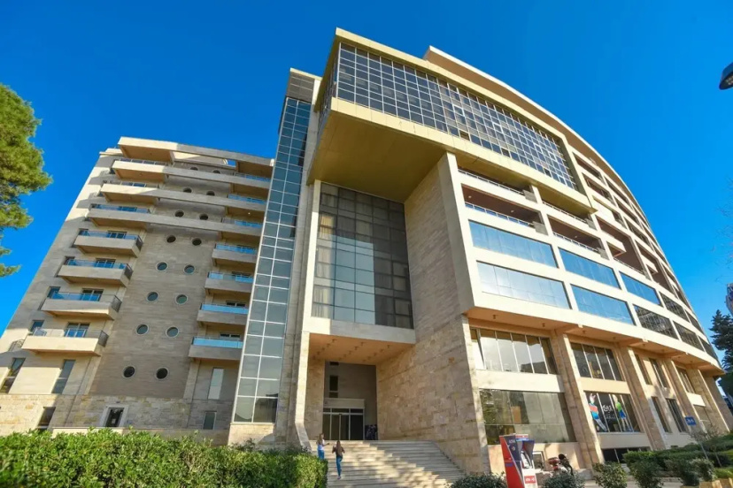 Hotel Harmonia — отель в Будва, Черногория