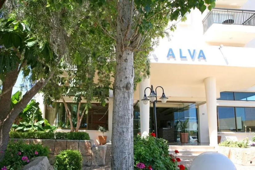 Alva Hotel Apartments — забронировать отель в Протарас