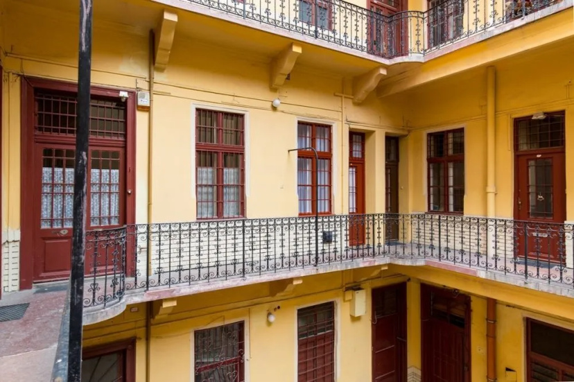 BPM - Dob70 Classic Apartment — отель в Будапеште, Венгрия