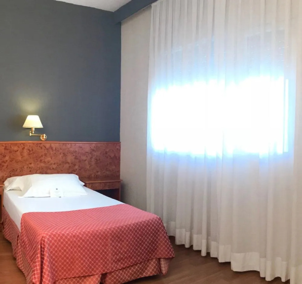AP Hotel Madrid Airport — отель с отзывами гостей в Мадриде
