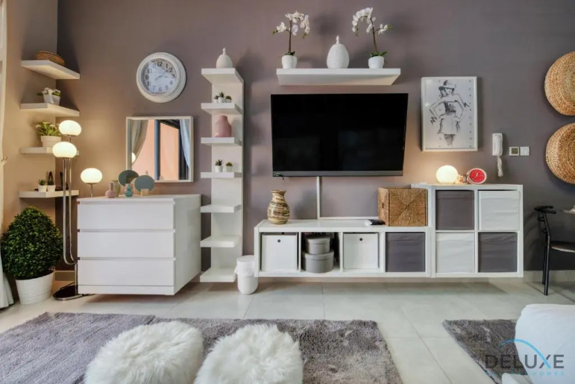 Цены на Glamorous Studio at Binghatti Stars Dubai Silicon Oasis by Deluxe Holiday Homes в Дубае
