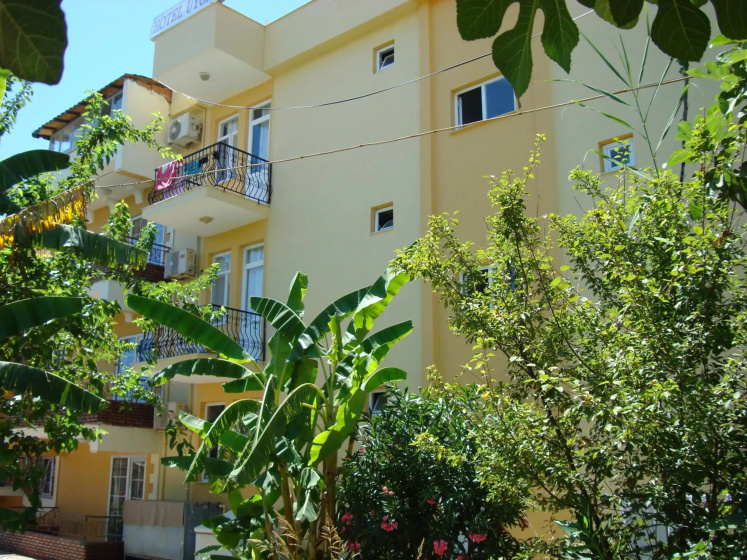 Цены на Hotel Uygar в Фетхие