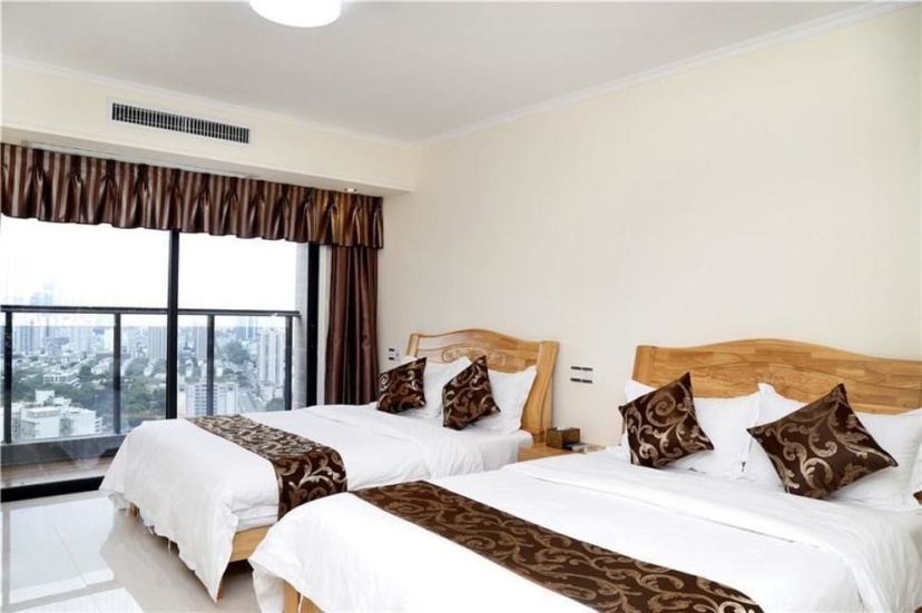 Xingfu Huafu Apartment — отель в Шэньчжэне, Китай