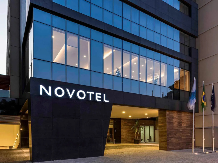 Novotel RJ Praia de Botafogo Hotel — отель в Рио для семейного отдыха