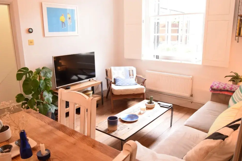 Dalston 1 Bedroom Apartment — комфортный отель в Лондоне