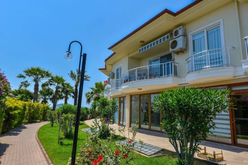 Sunset Beach Villas and Apartments — отзывы гостей и цены