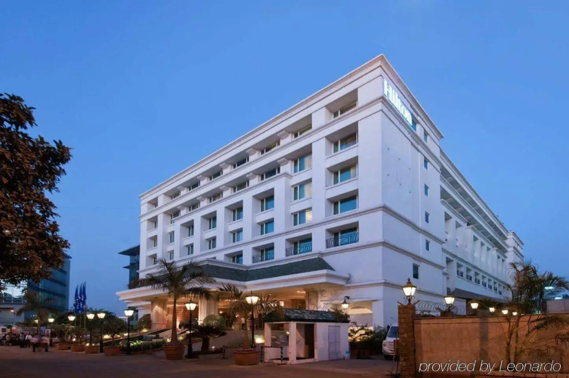 Hilton Mumbai International Airport — забронировать отель в Мумбаи