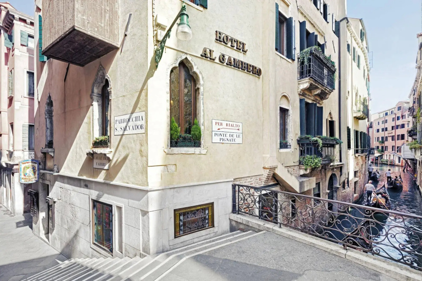 Hotel Antica Locanda Al Gambero — отель в Венеции для семейного отдыха