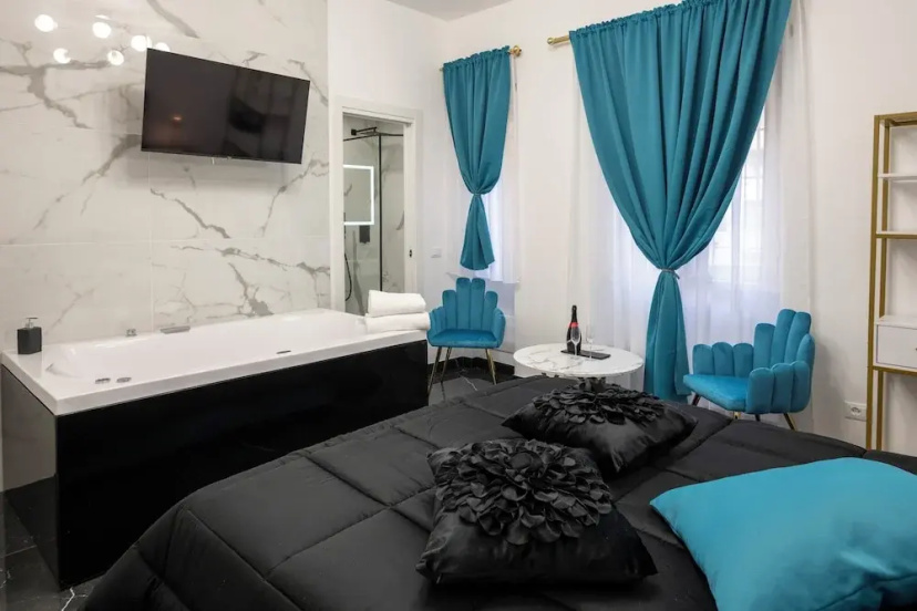 Jacuzzi Rooms Vatican Museum — забронировать отель в Риме