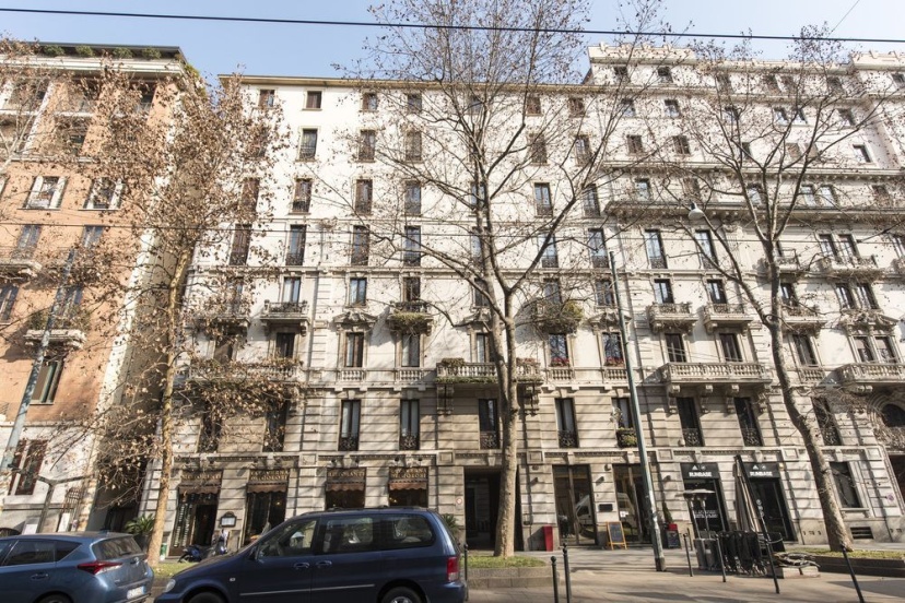 BnButler - Corso Sempione 12 — отель в Милане, Италия
