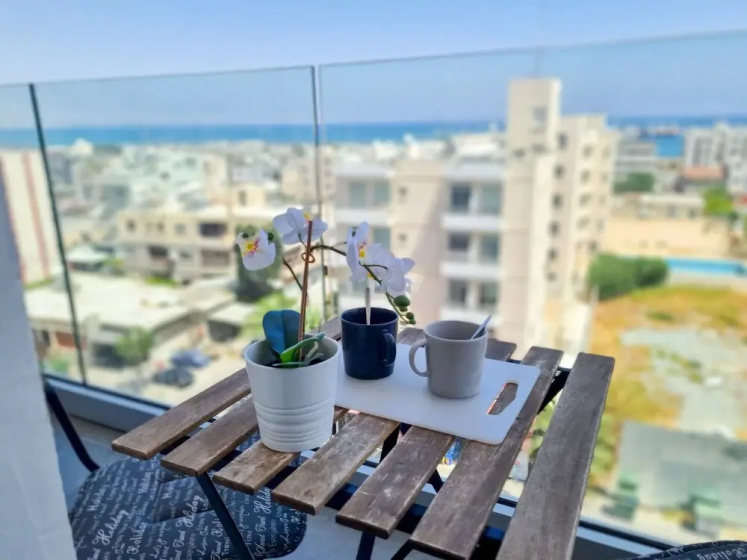 Seaview Wonders Apartment — забронировать отель в Лимассол